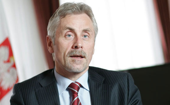 Az élet írja a V4-ek forgatókönyvét.