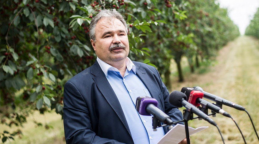 Növelnék a magyar zöldség-gyümölcs ágazat kibocsájtását. (2016. 10. 26.)