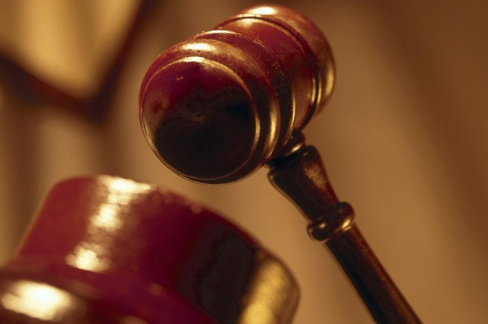 Ingatlana se lesz, de a tartozás marad. (Hangoló 2017. 03. 06.)