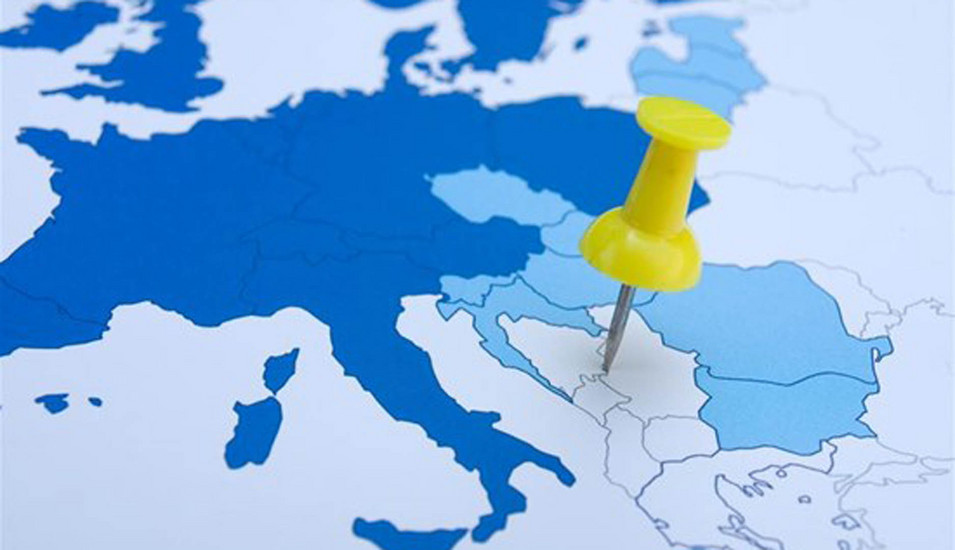 Nemzetközi érdekek gerjesztik a szerbiai tüntetéseket? (Hangoló 2017. 04. 18.)