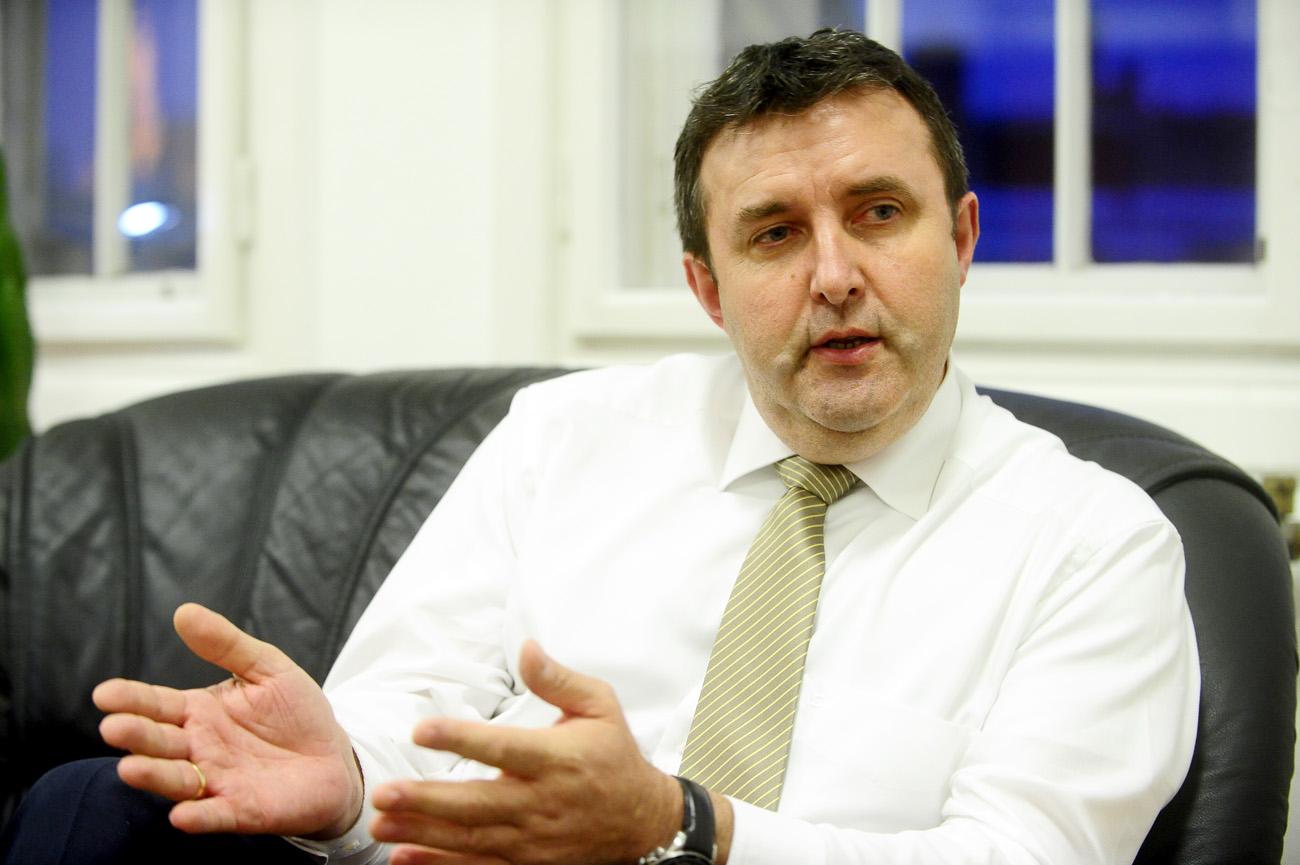 Technikai módosítása történik a felsőoktatási törvénynek. (Hangoló 2017. 04. 04.)