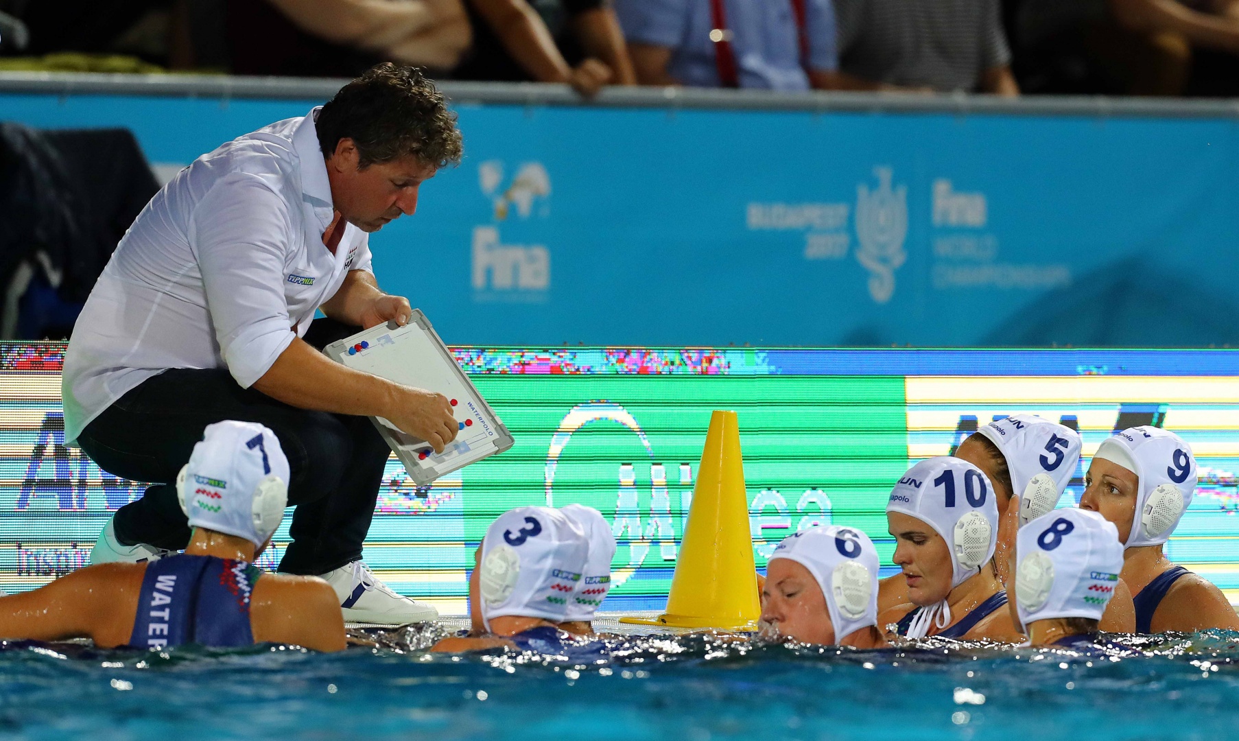 A tervezőasztalon minden megvolt (Hangoló 2017. 07. 25.)