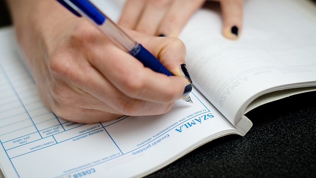 Kulturális különbségek is növelik a fizetési kockázatokat? (Hangoló 2017. 07. 07.)