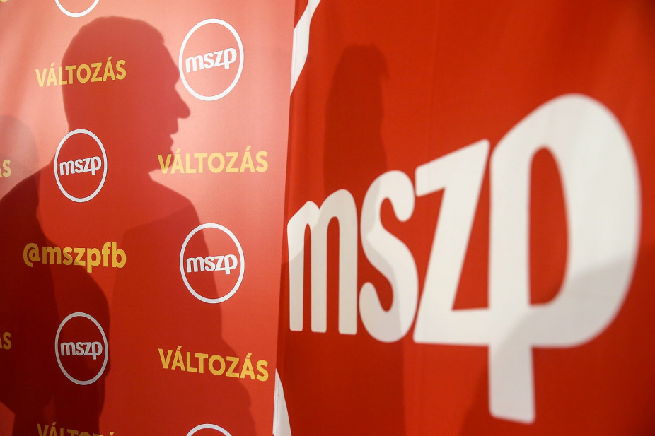 Csak a szlogen maradt a szocialista pártból (Hangoló 2017. 11. 28.)