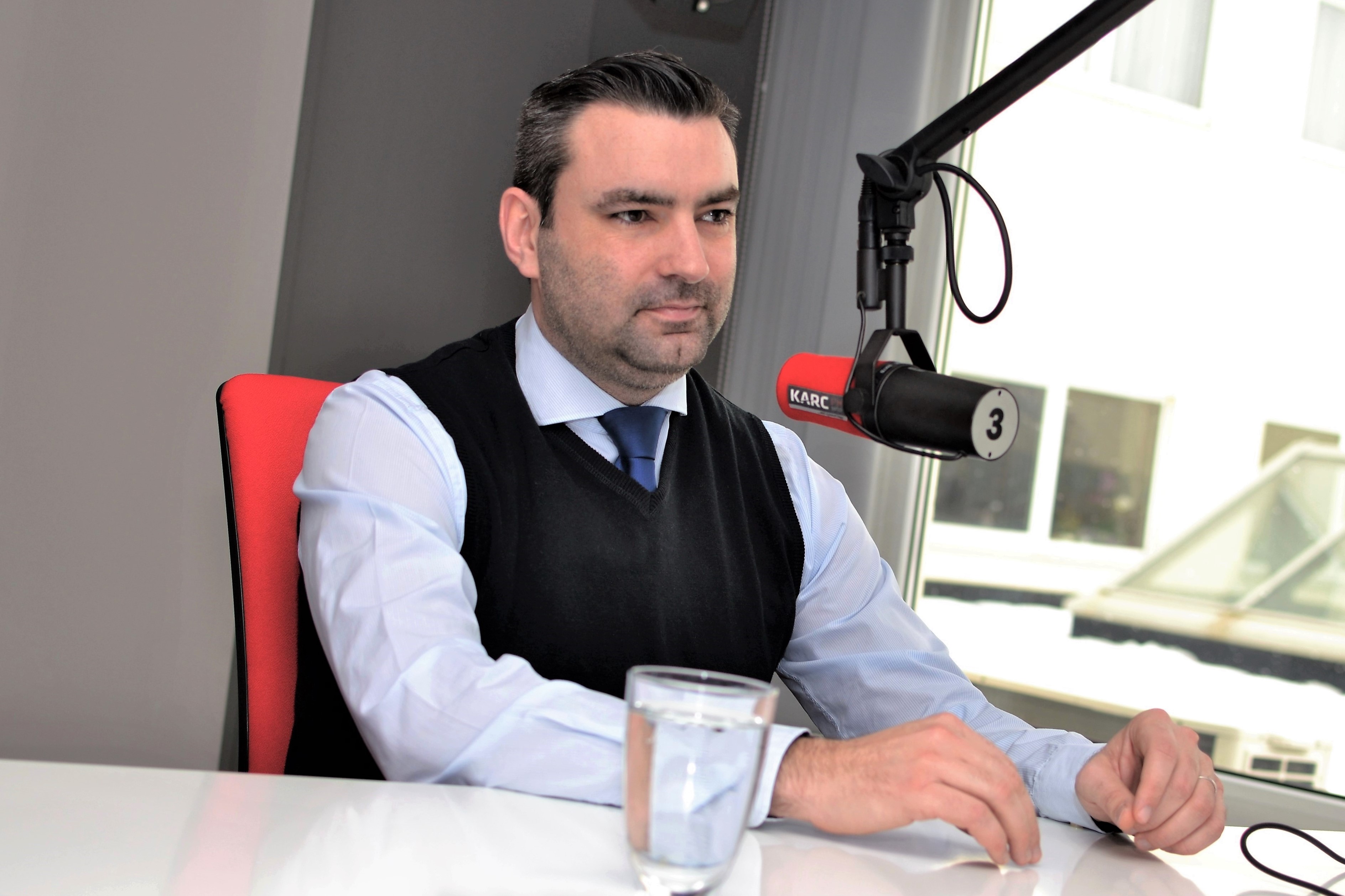 Mentelmi jogát is megvonhatják a Jobbikos Farkas Gergelynek (Hangoló 2018. 03. 21.)