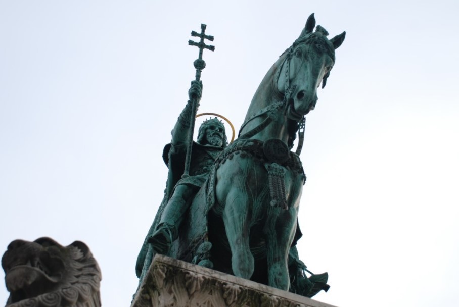 "Magyarország a hit pajzsa" (Hangoló 2018. 04. 09.)