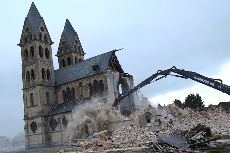 A szekularizmus az ateizmussal egyenlő? (Hangoló 2018. 04. 27.)