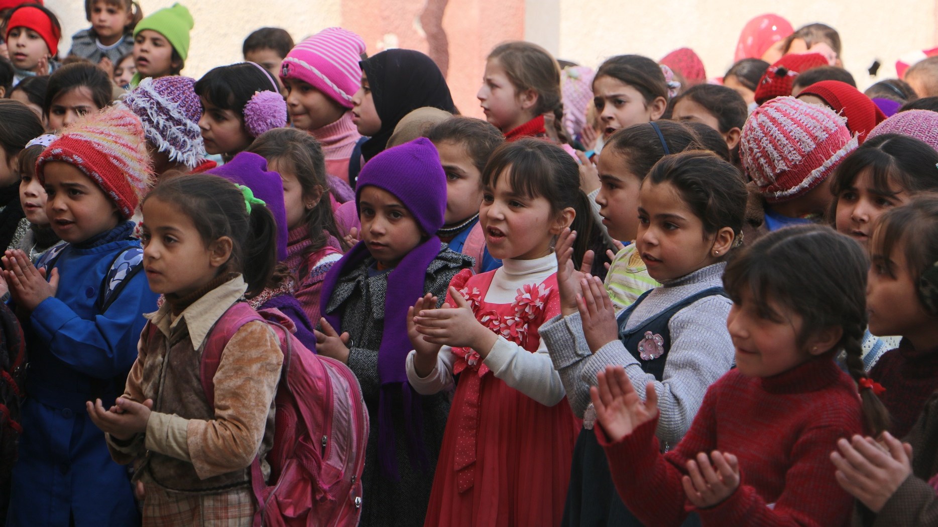 Egy hét gyermekkor a szír gyermekeknek (Hangoló 2018. 05. 02.)