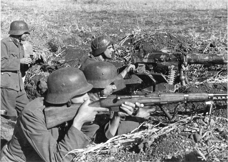 Egyre több a helyi háború világszerte (Hangoló 2018. 05. 10.)