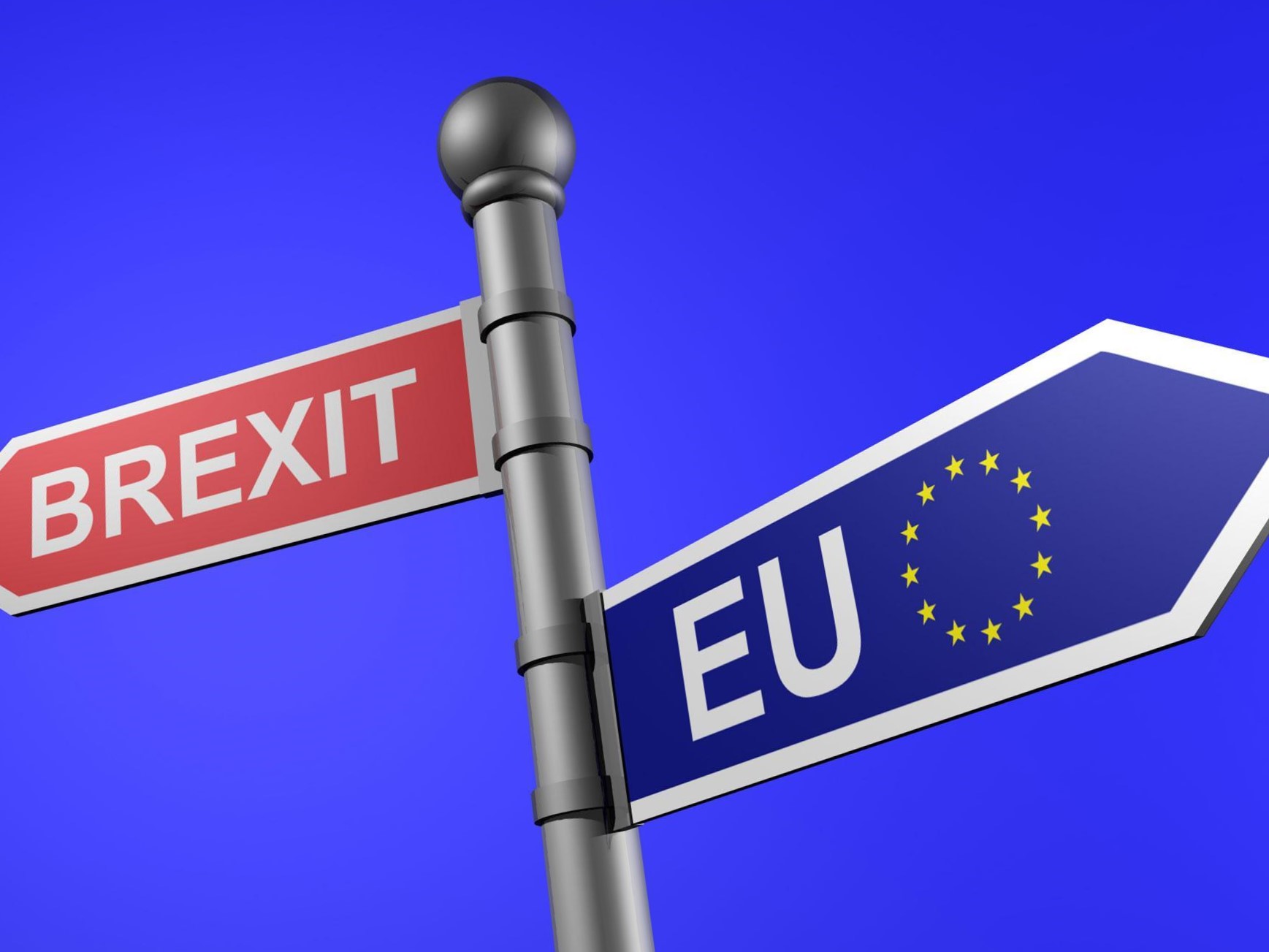 Nem elég széles a csatorna a teljes elszakadáshoz (Hangoló 2018. 07. 10.)