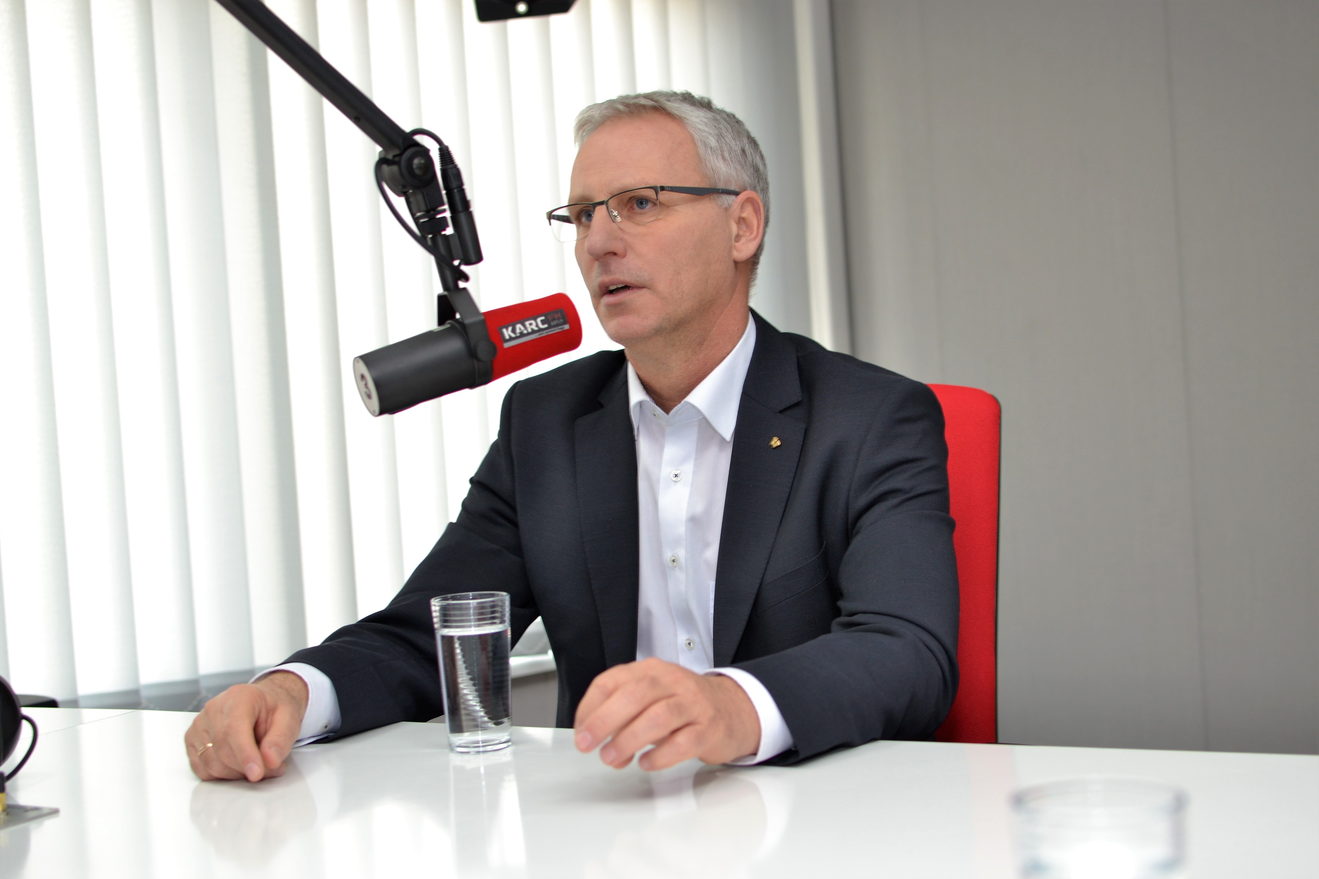 "Liberalizmus nincs, csak liberális diktatúra." (Hangoló 2018. 08. 23.)