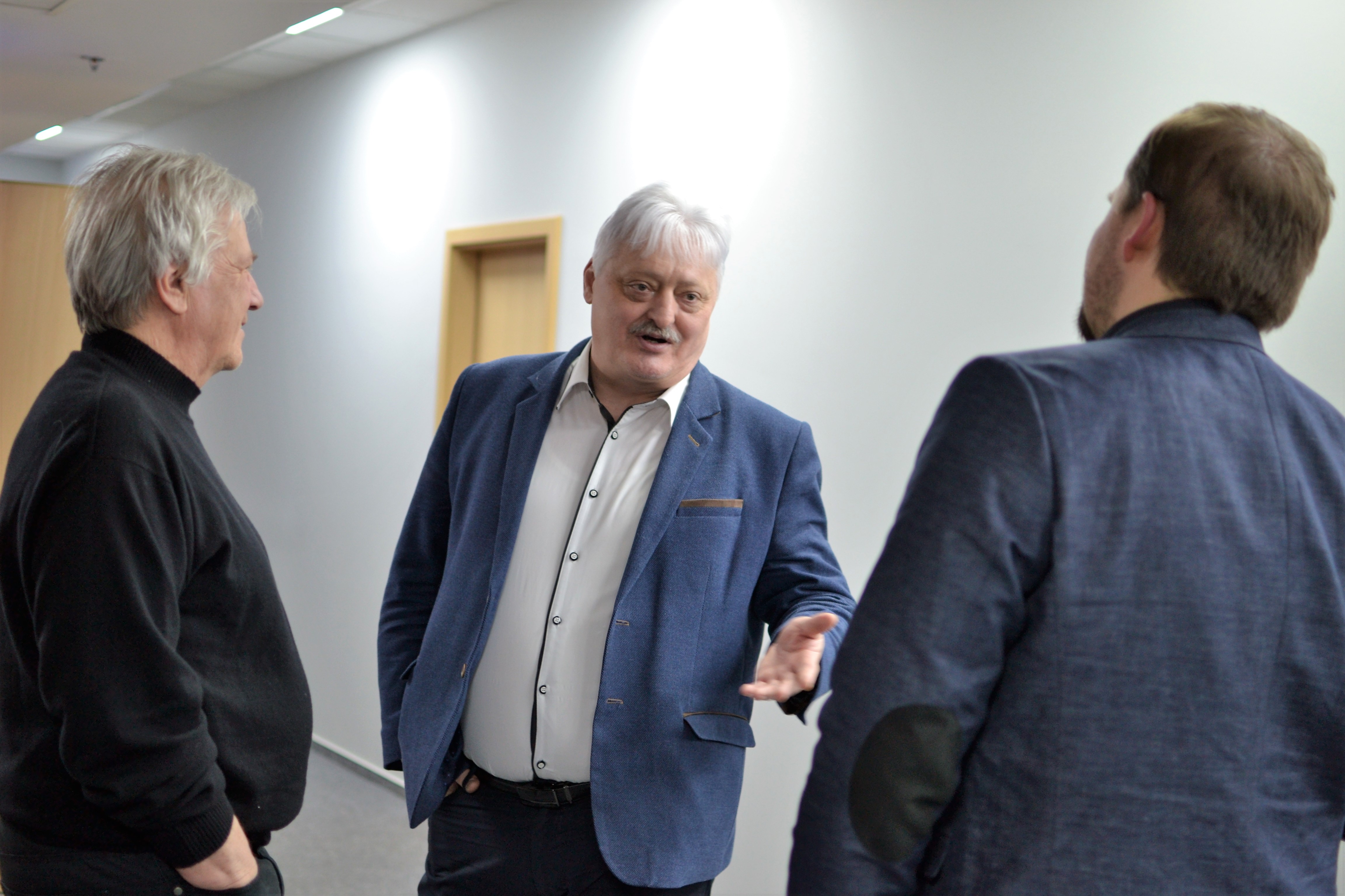 A közösség akarata adja az irányt! (Hangoló 2018. 10. 16.)