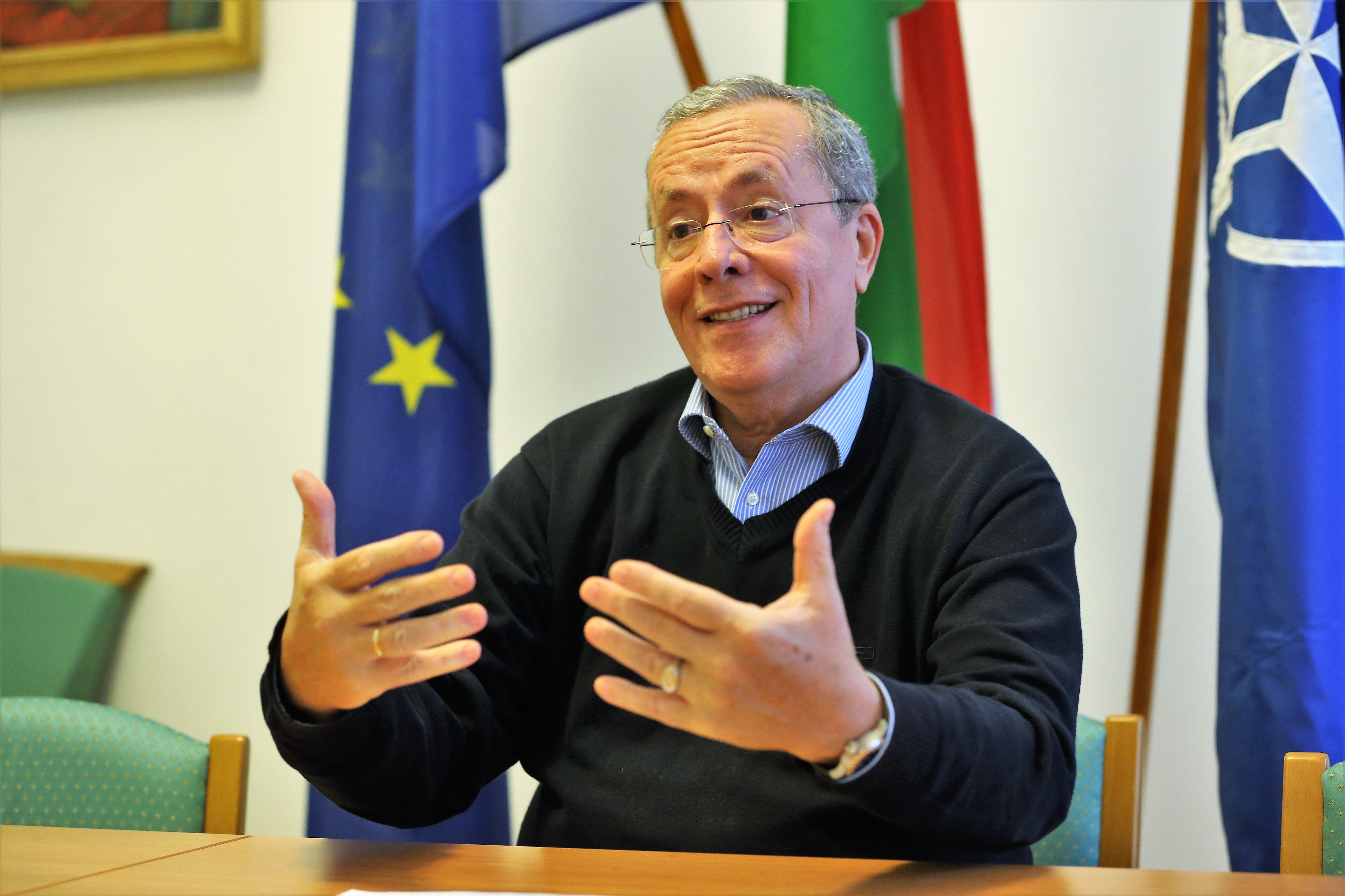 Szórja a pénzt a bizottság (Hangoló 2018. 11. 08.)