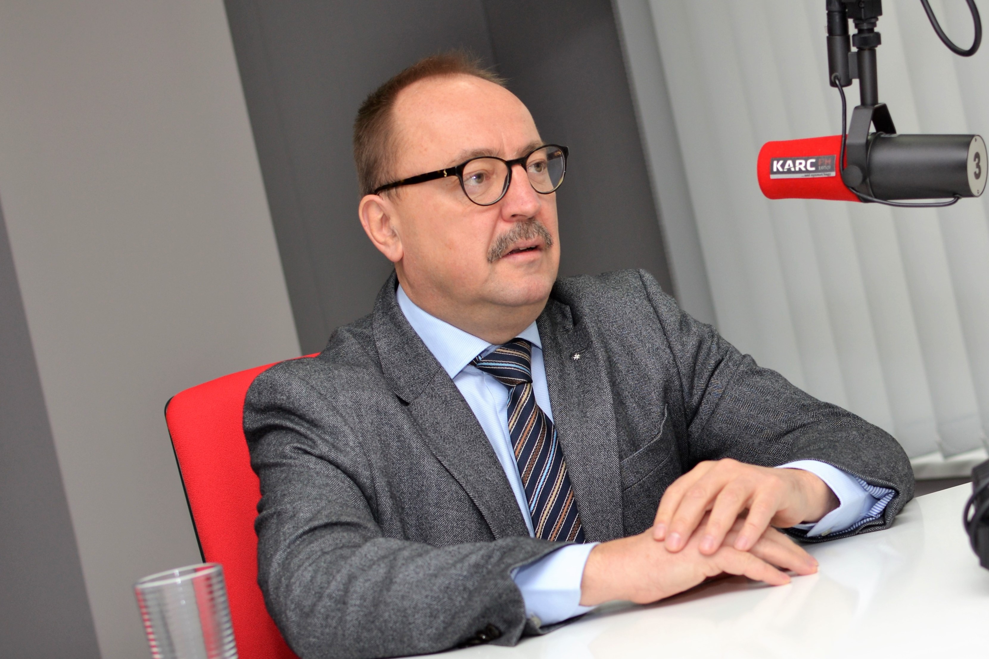 "Kezd felébredni a fejlett világ a migráció ügyében"  (Hangoló 2018. 12. 11.)