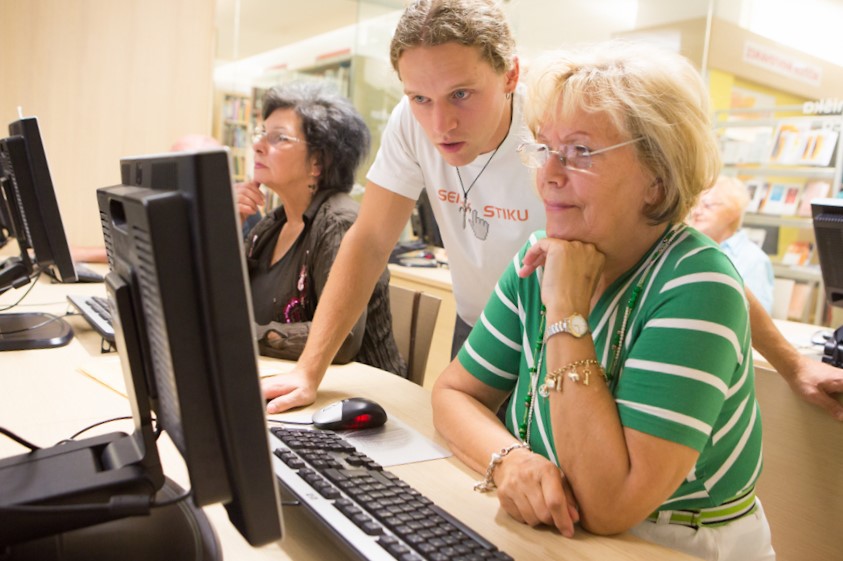 Kényszer és belátás a digitális tudás megszerzése (Spájz 2019. 01. 17.)