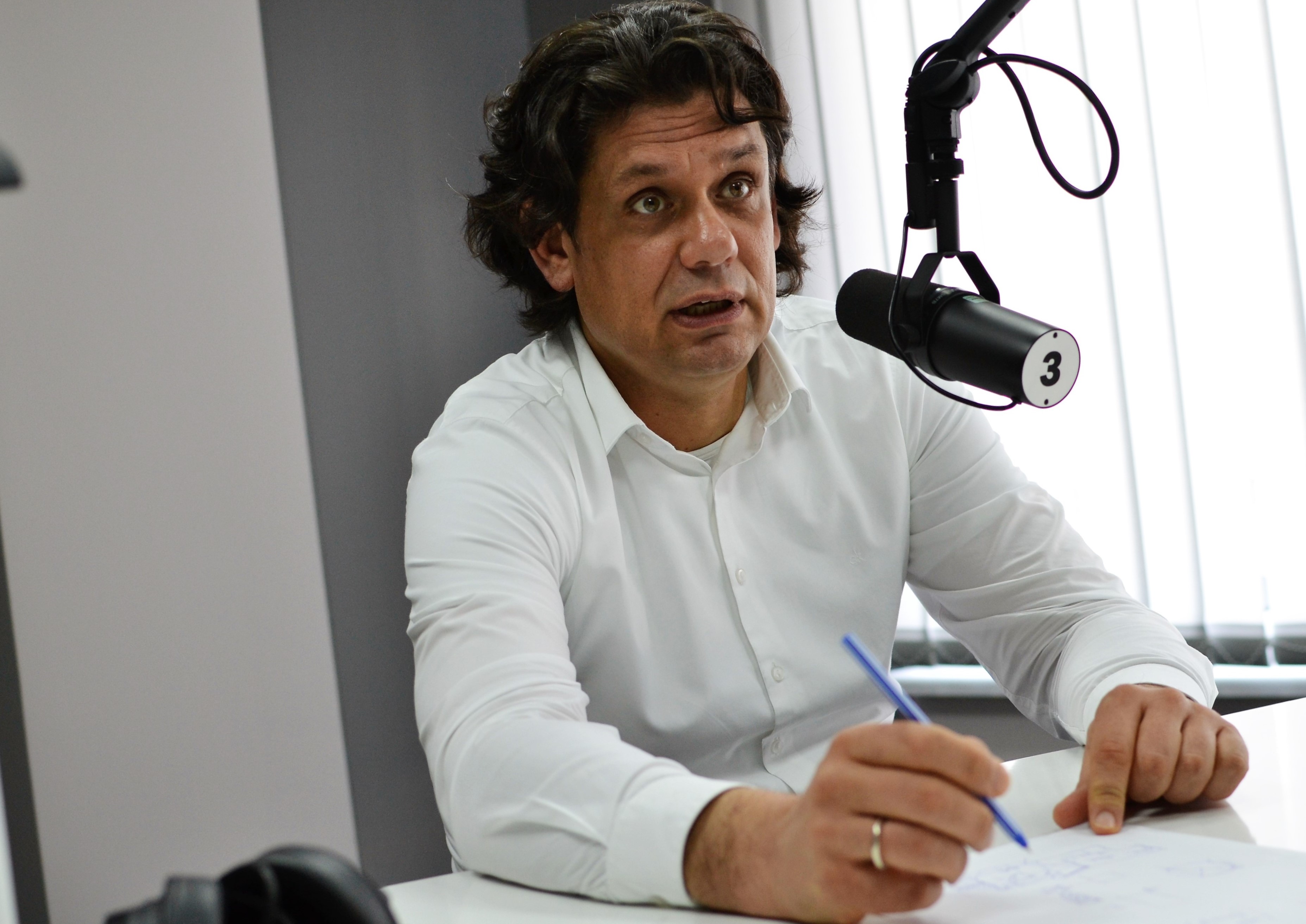 Felfelé buknak a bukott bevándorláspártiak? (Hangoló 2019. 04. 26.)