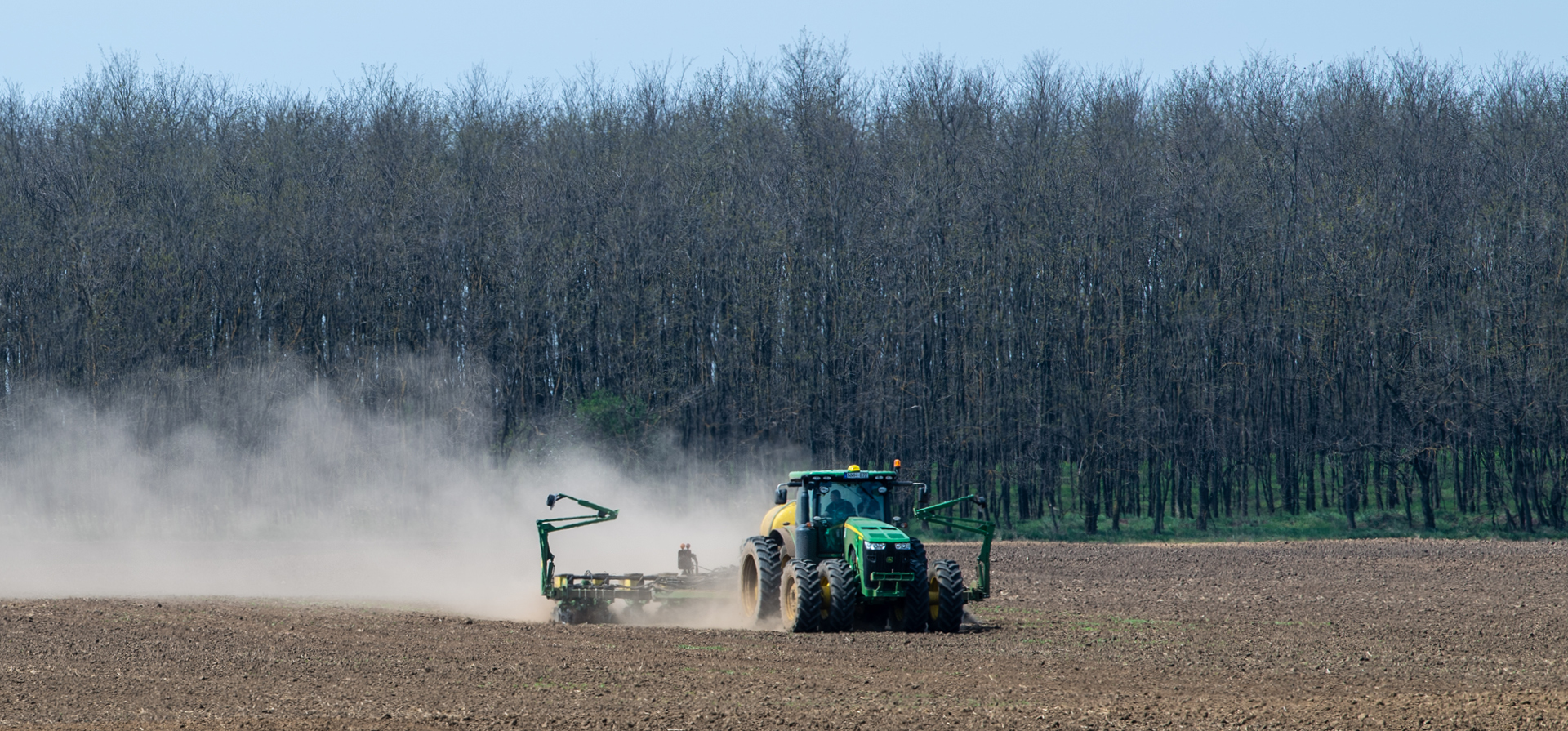 Egyre modernebb gépeket használnak a magyar gazdák (Hangoló 2019. 05. 14.)