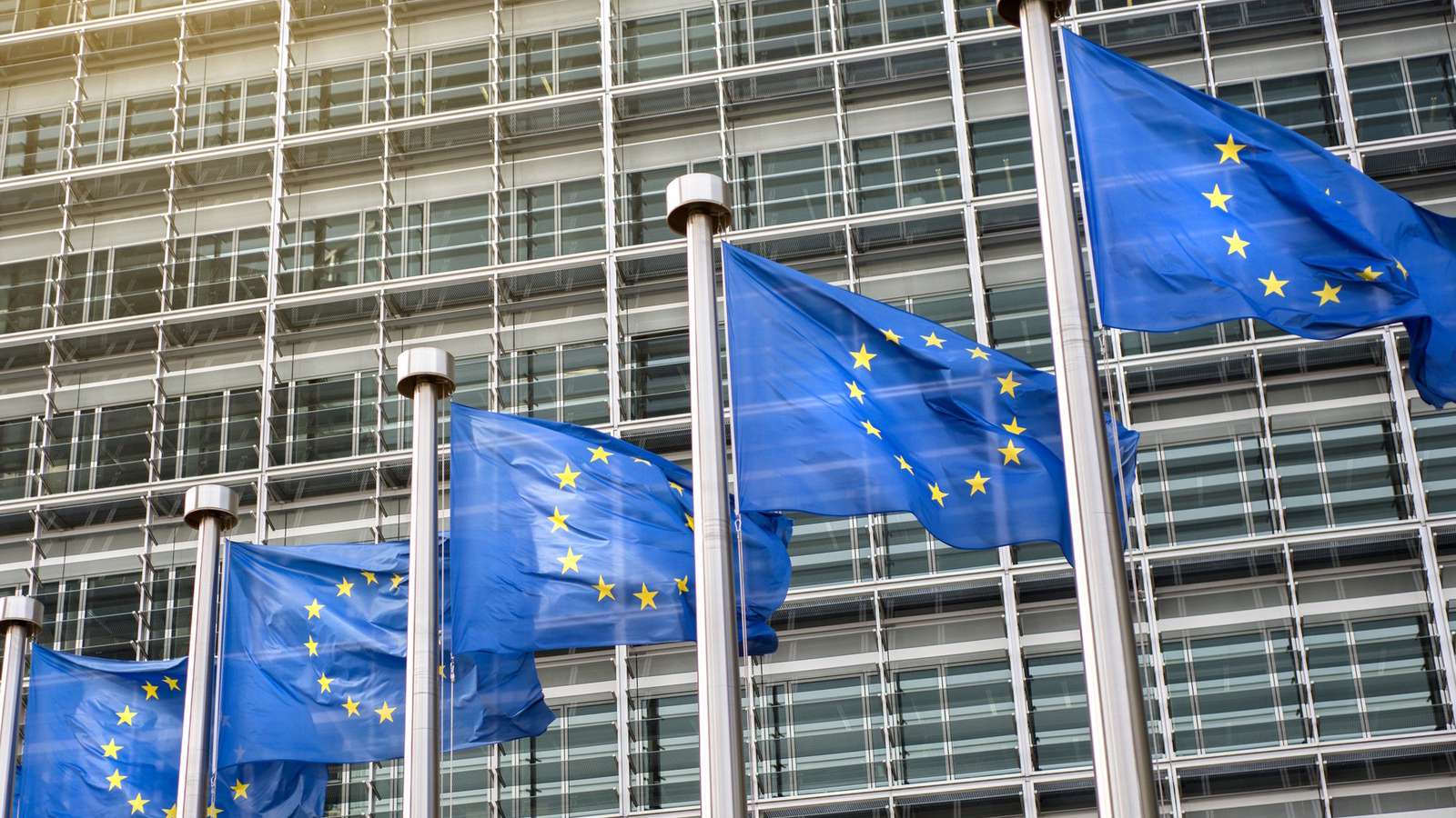 Nem a parlament kegyein múlik a Bizottság elnökének kiléte! (Hangoló 2019. 05. 10.)