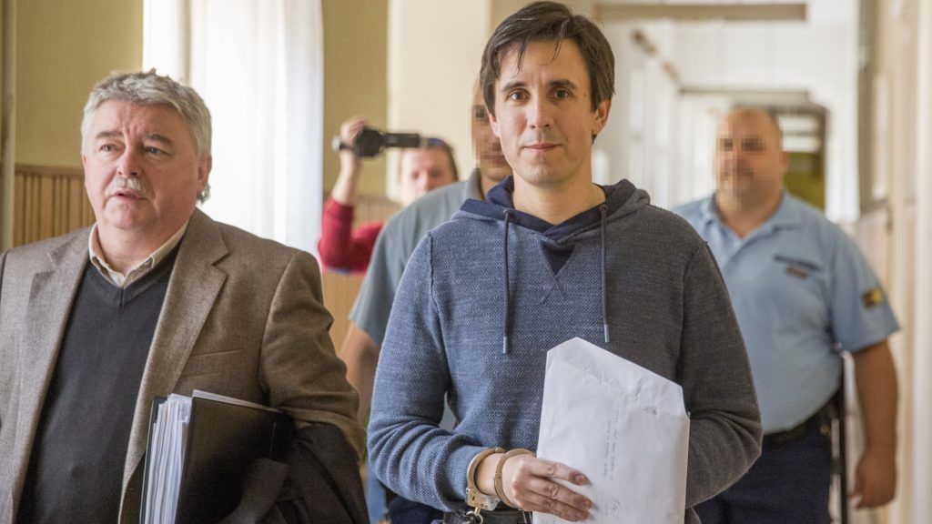 Ismét a vádlottak padjára kerülhet Czeglédy Csaba (Hangoló 2019.06.28.)