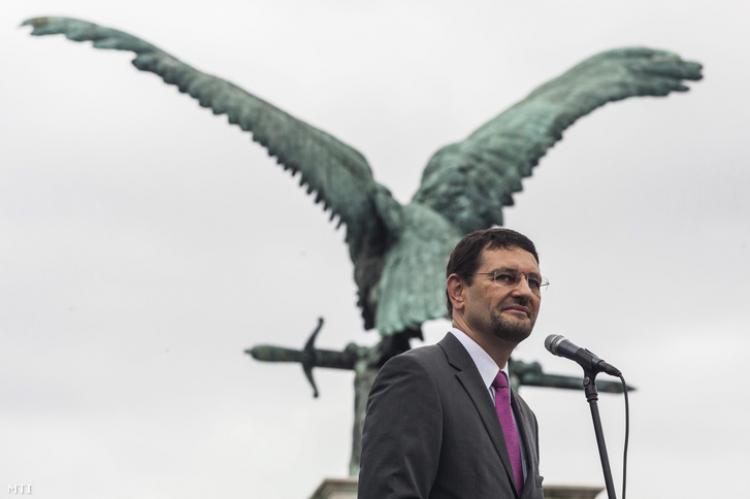 „Az I. kerületben egyszerre van jelen a múlt és a jövő (Hangoló 2019.10.03.)”