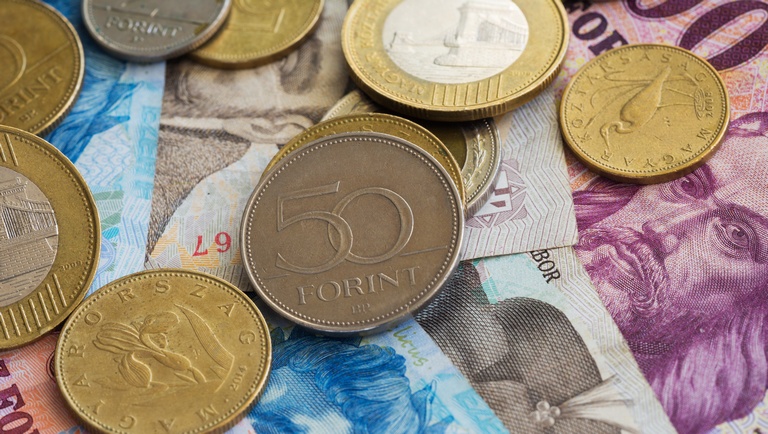 Egyre bátrabb és fegyelmezettebb a magyar ügyfél (Hangoló 2019.11.14.)