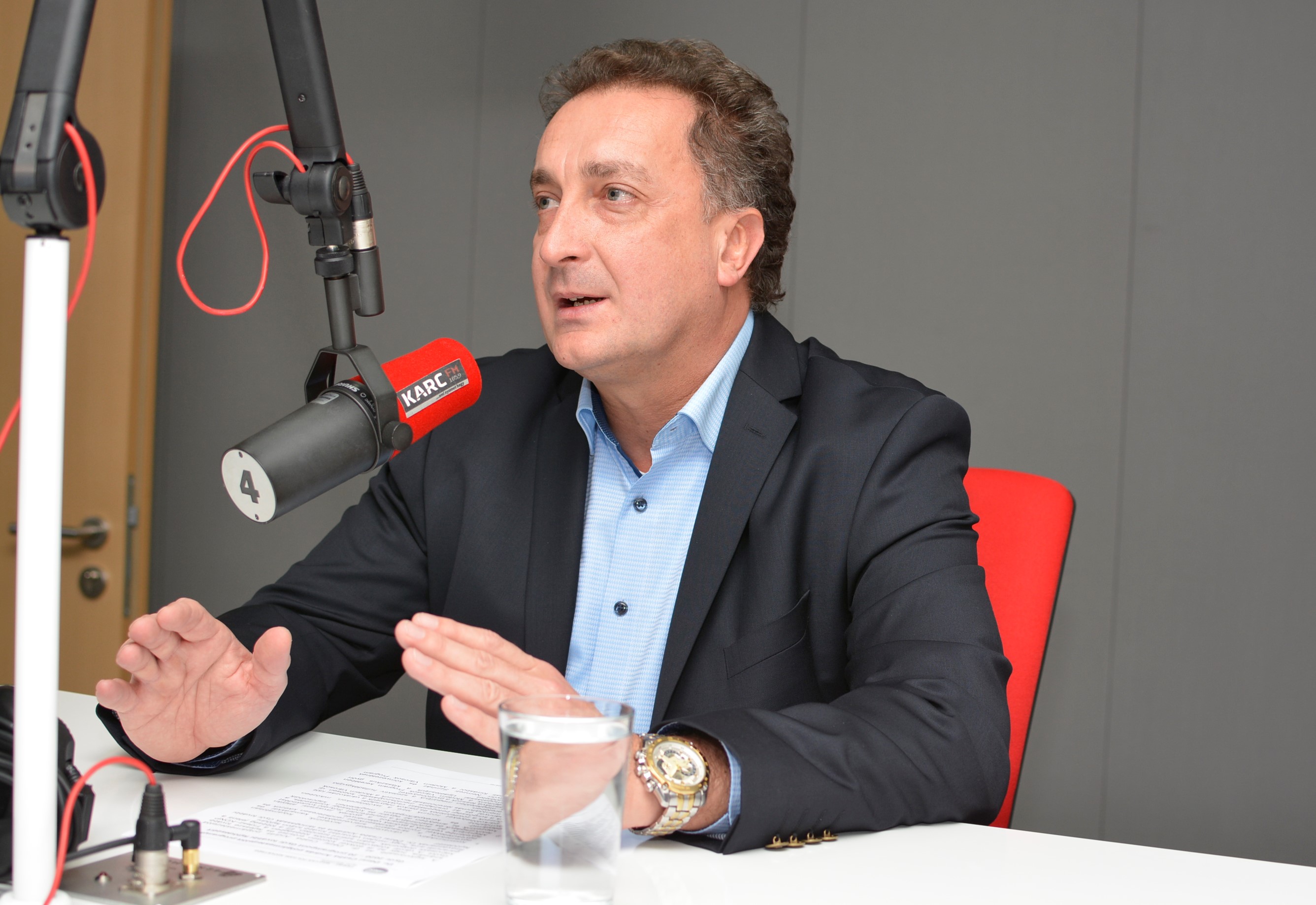 Politizálni csak becsülettel lehet (Alaphang 2020.01.19.)