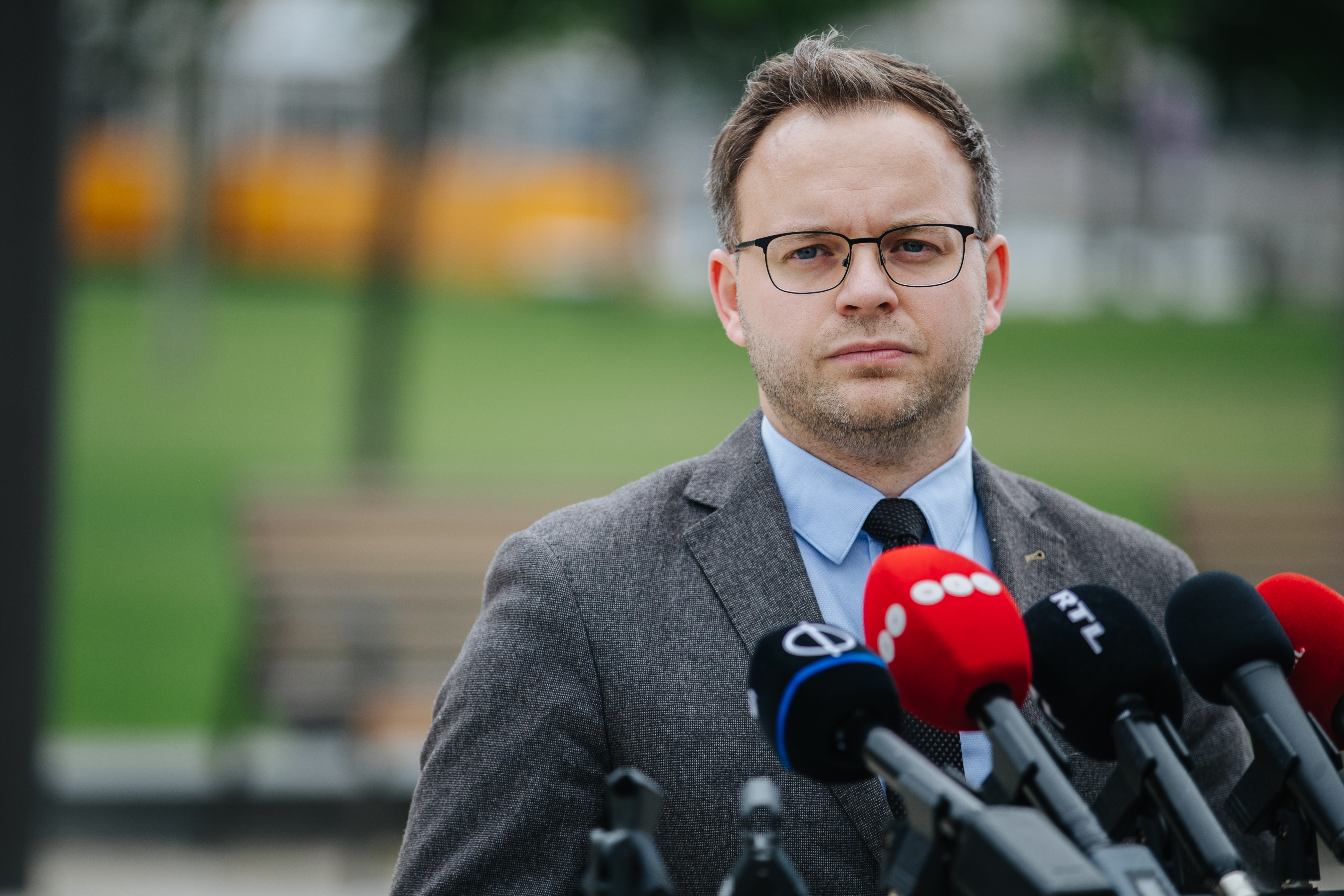 A magyar emberek élete az első! (Hangoló 2020.05.27.)