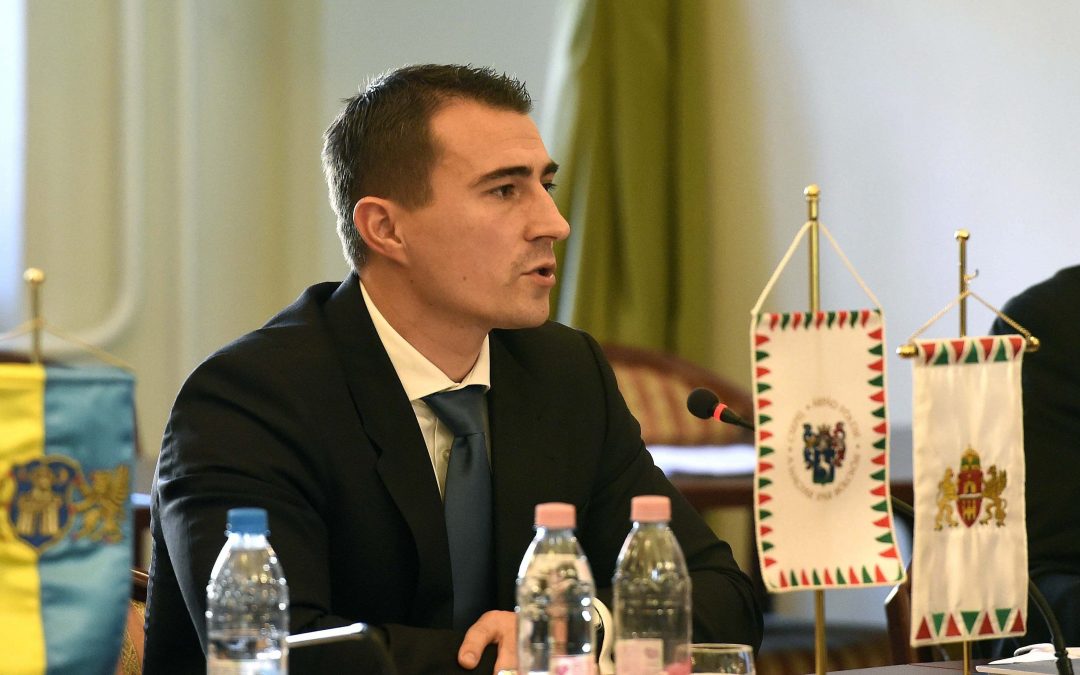 Nem Csepelen kell bizonyítani Karácsony Gergelynek (Hangoló 2020. 05. 05.)