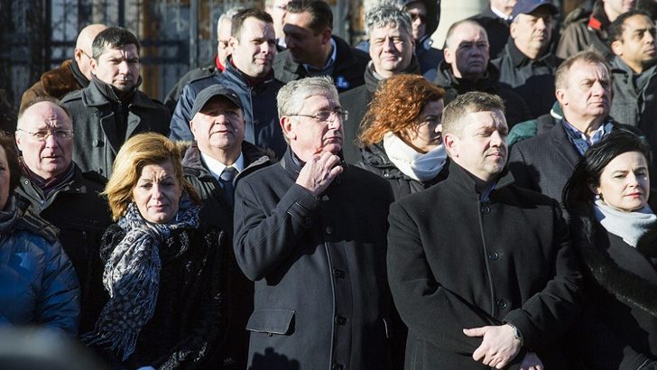 10 éve kiált diktatúrát a magyar ellenzék (Hangoló 2020.05.21.)