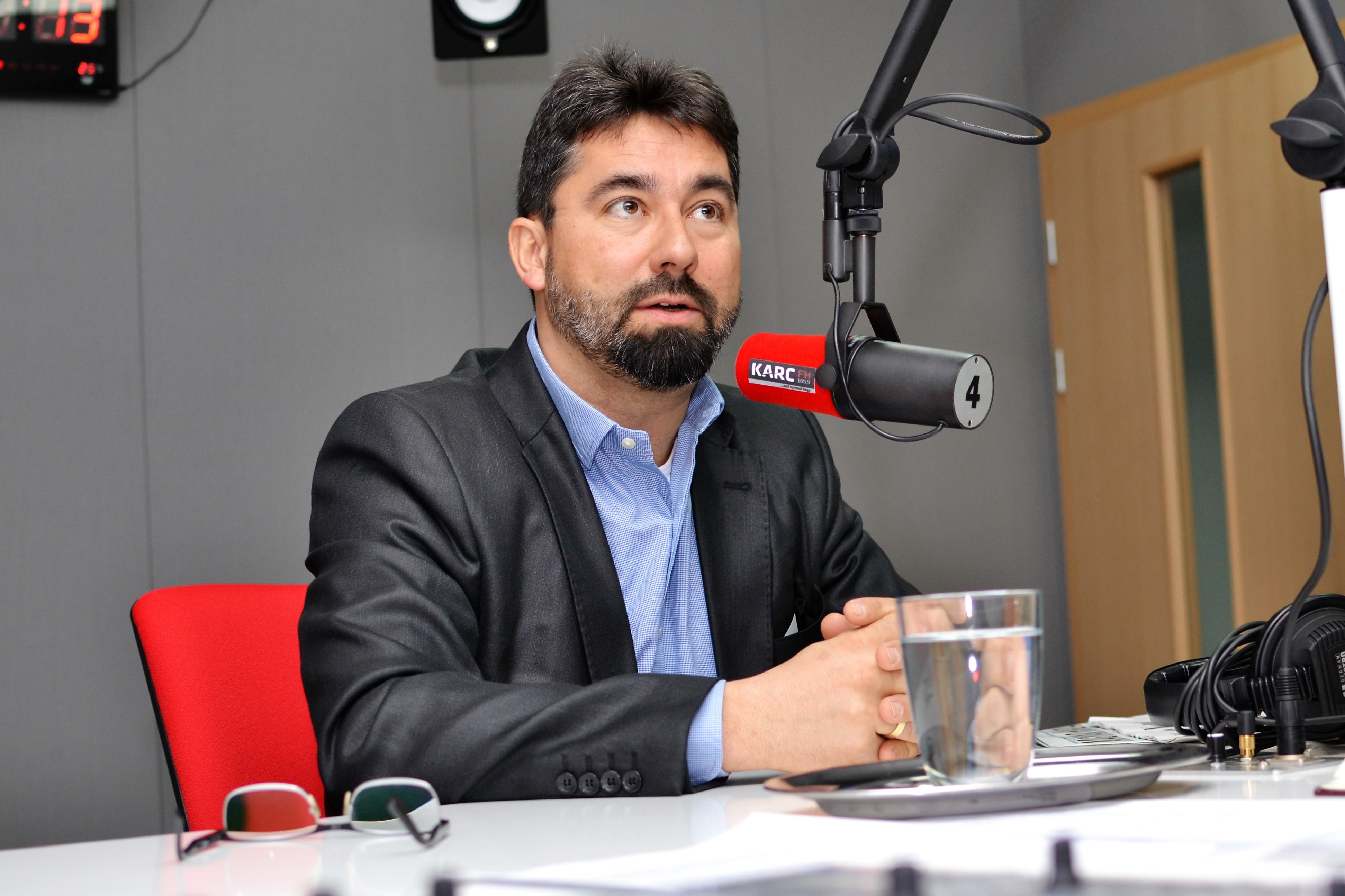 A gyűlölet másfél órája Brüsszelben (Hangoló 2020.05.15.)