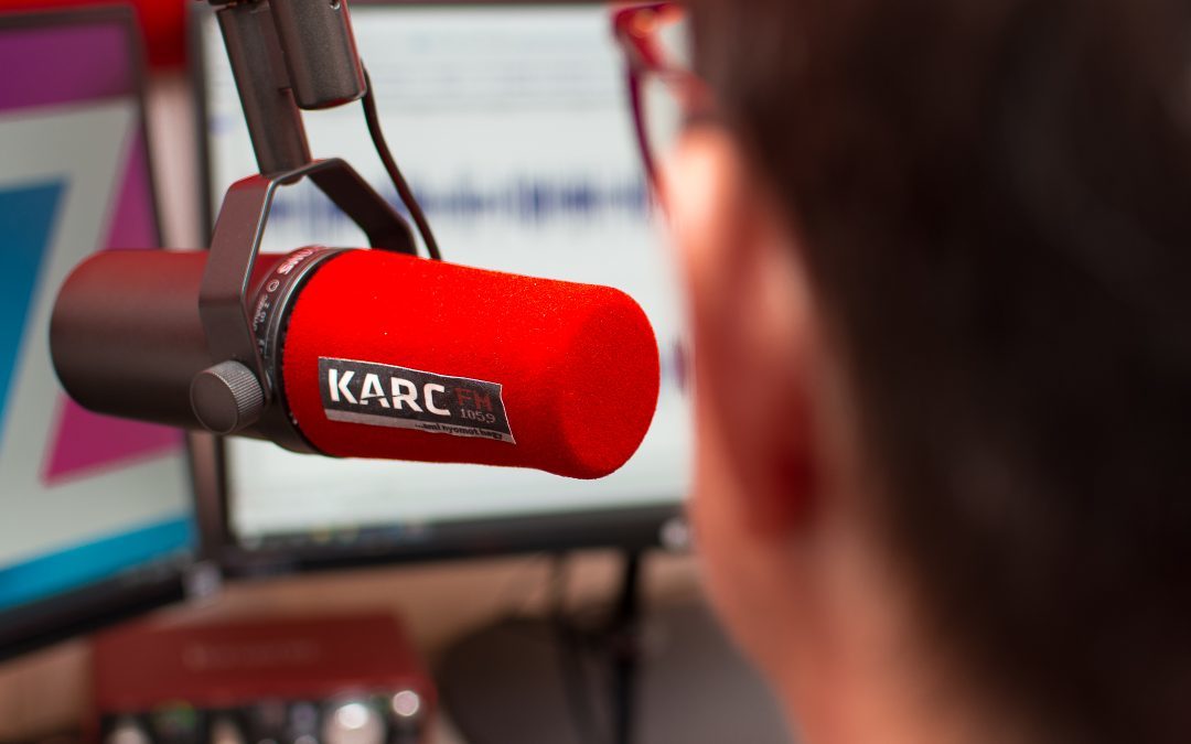 Önmaga elszámoltatásával adós az ellenzék (Hangoló 2021. 10. 18.) - Karc FM