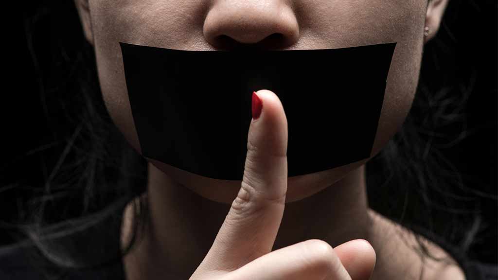 A váciaknak sem szabad Gyurcsány-filmet nézniük (HANGOLÓ 2021.11.11.)