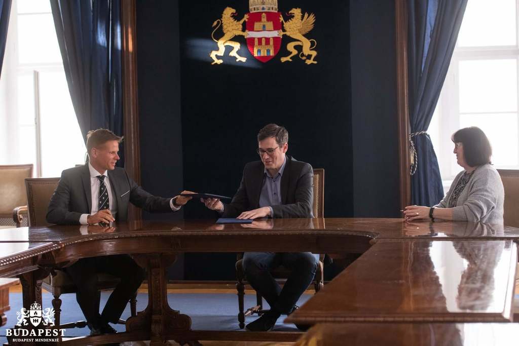 Az ellenzéknek fogalma sincs a közszolgálatról (Hangoló 2022.01.06.) - Karc FM