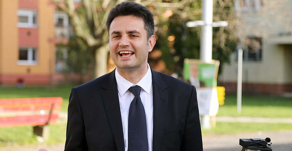 Politikai harakiri Márki Zay módra (Hangoló 2022. 01. 28.)