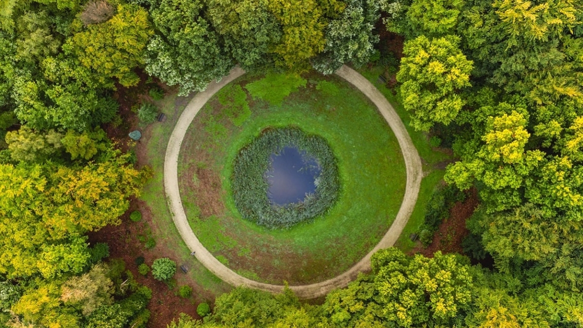 A körforgásos gazdaság lehet a Föld egyik esélye (Hangoló 2022. 04. 22.)