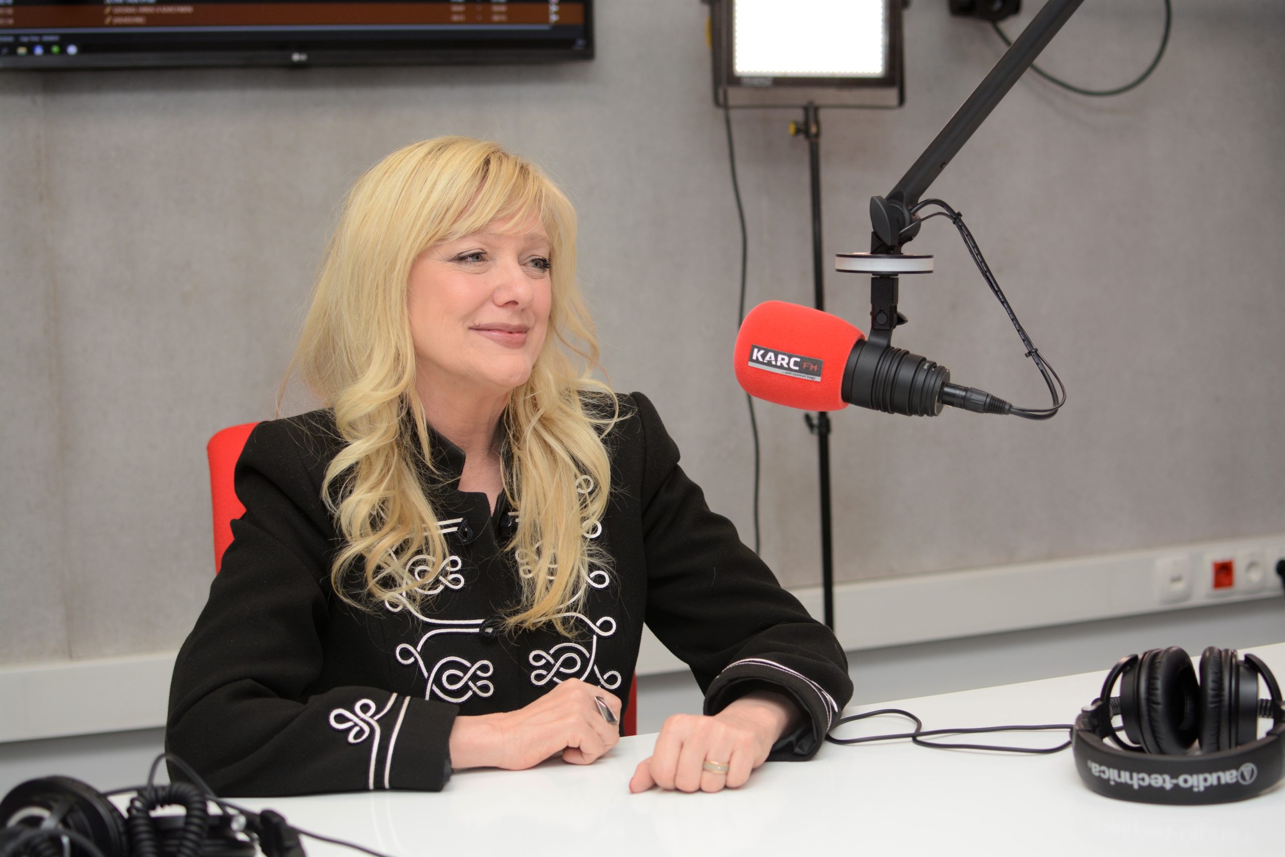 A saját vezetőik is sértegetik a kormánypárti választókat (Hangoló 2022. 04. 13.)