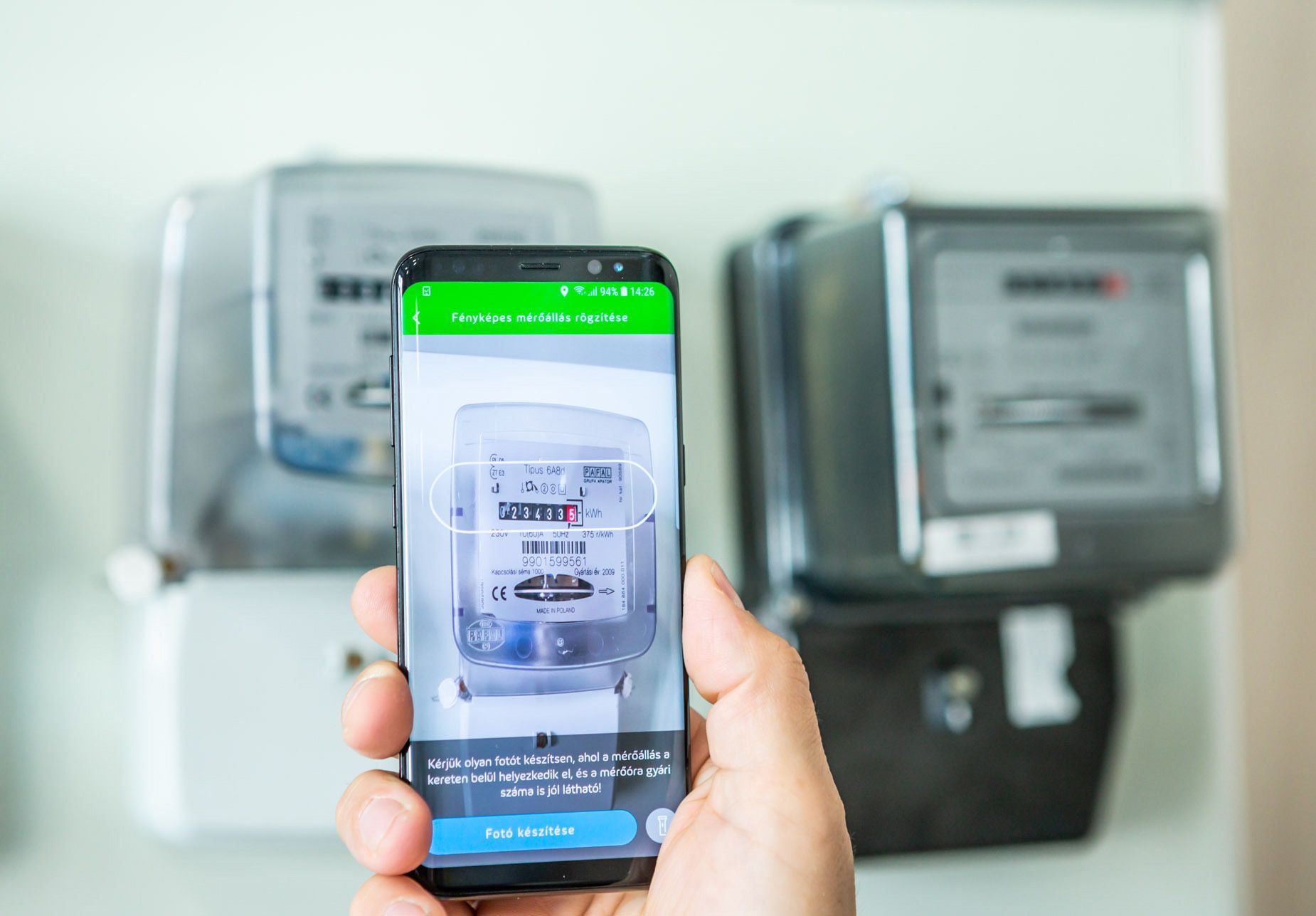 Bejelentették: továbbra is védi a családokat a rezsicsökkentés!