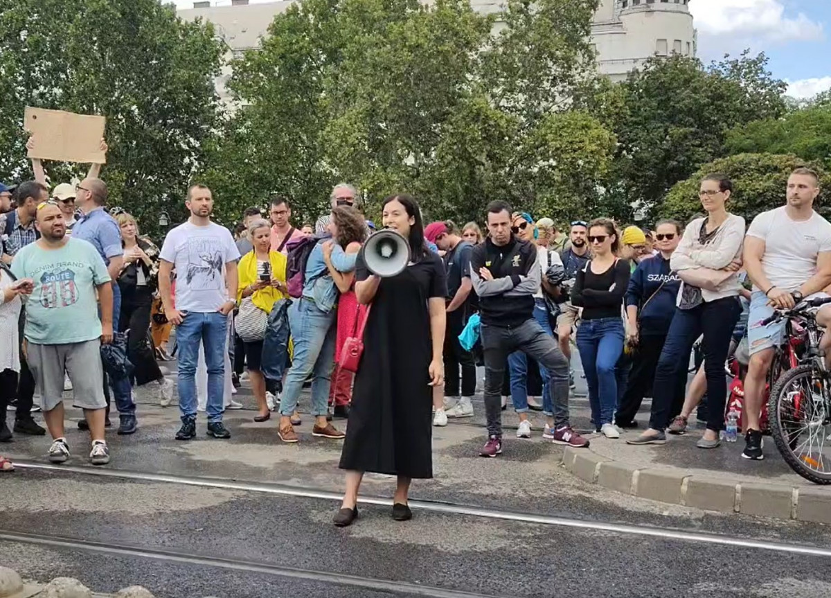 Minden demonstrációt „meghekkel” az ellenzék (Hangoló 2022.07.21.)