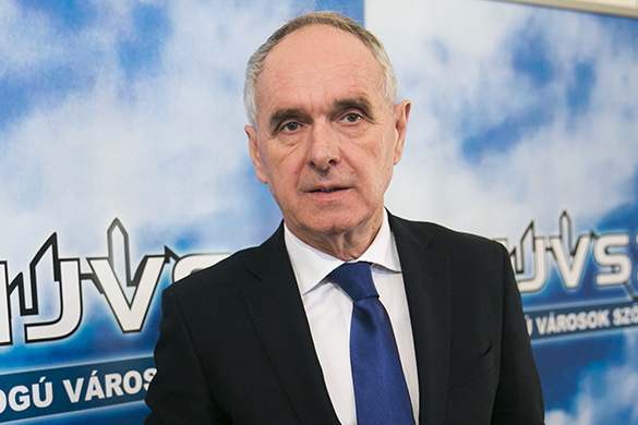 A baloldali polgármesterek sem tehetik fel a kezüket energiaválság idején (Hangoló 2022. 09. 14.)