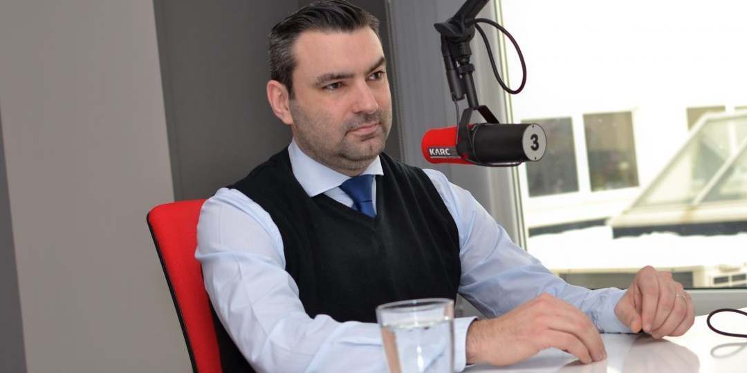 Sérülhet egy ország szuverenitása, ha a pártokat külföldről finanszírozzák (Hangoló 2022.10.10.)