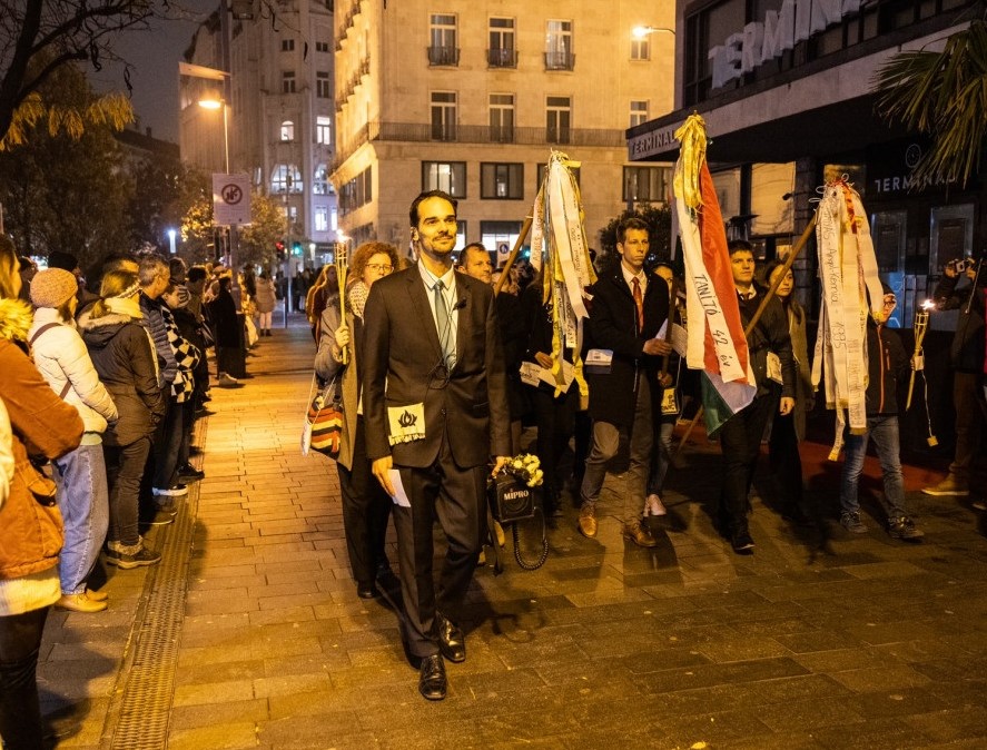 A rossz stílus sokat árt az oktatás ügyének és a gyerekek jövőjének! (Hangoló 2022. 11. 09.)