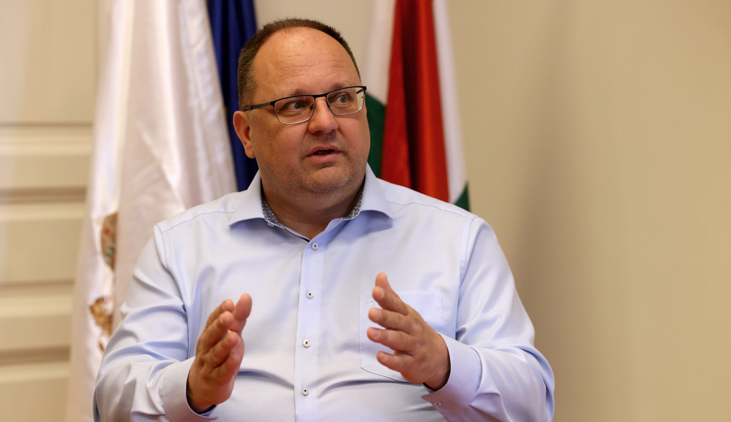 Baloldali politika: eladósodás, hitelfelvétel, másra mutogatás (Hangoló 2023.01.13.)