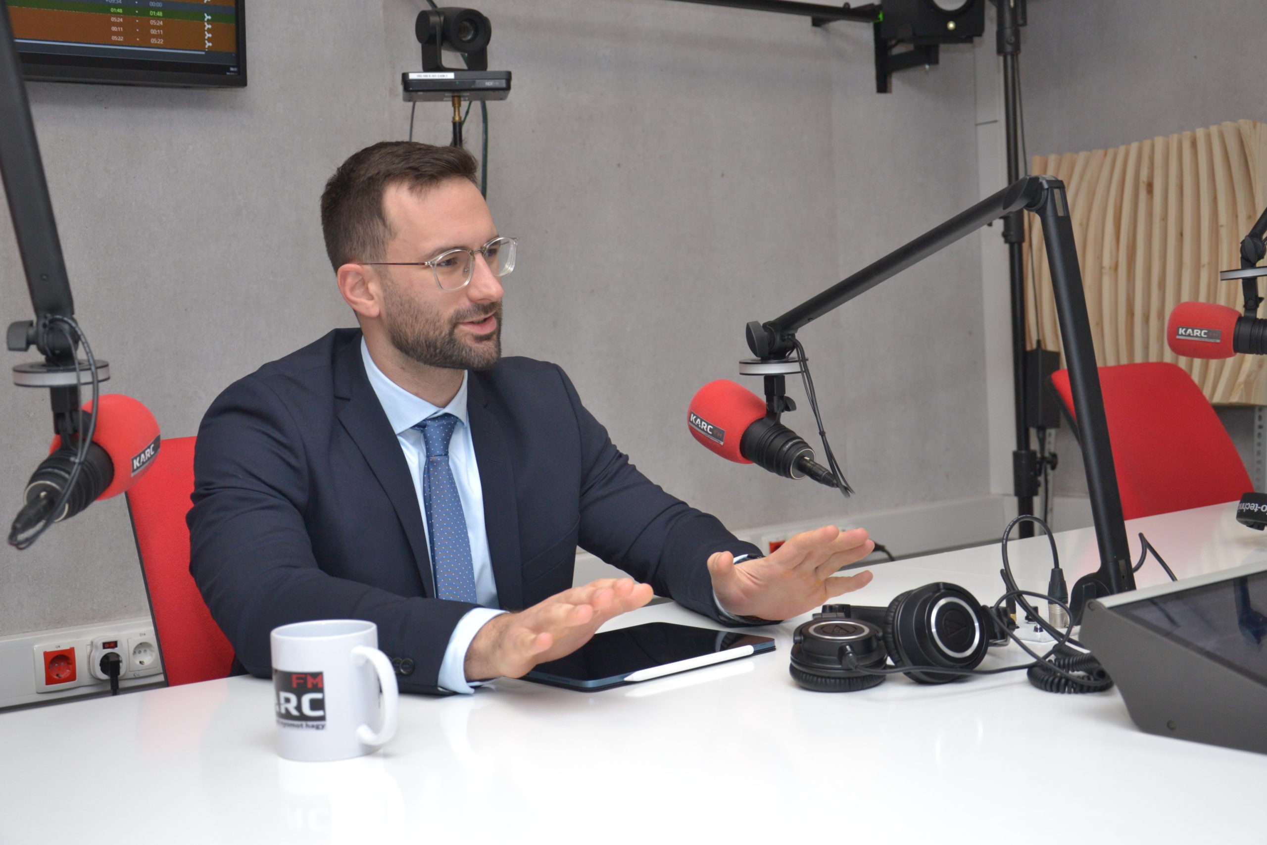 A magyar gazdaság húzóágazata lehet az informatikai és kommunikációs szektor (Hangoló 2023. 03. 03.)